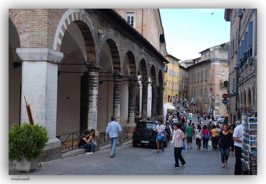 Straatbeeld Urbino